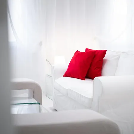 Crystal Apartment